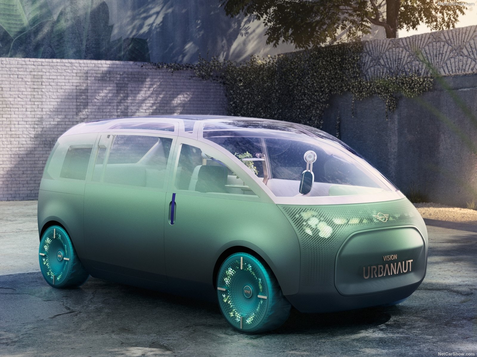 Prikazan Minijev koncept električnog autonomnog kombija