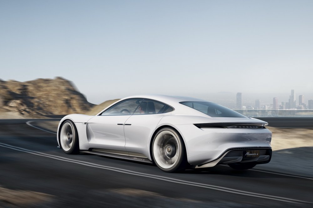 Porsche Taycan će biti najbrži električni automobil